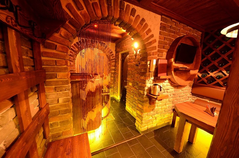 СЕМЬ ПЯТНИЦ